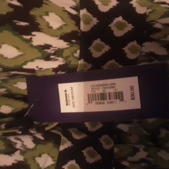 NWT APT 9 Beaded Halter Top Sz M NWT - Picture 4 of 8